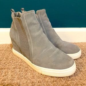 Steve Madden Wedge slide on canvas sneakers